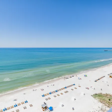 Hampton Inn and Suites Panama City Beach/Beachfront