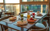 Fusion Hplus Express + - breakfast