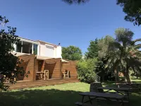 Résidence les Caraibes Hotels in Sérignan