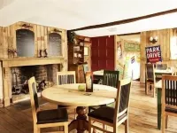 Harewood End Inn Hotels in Hereford