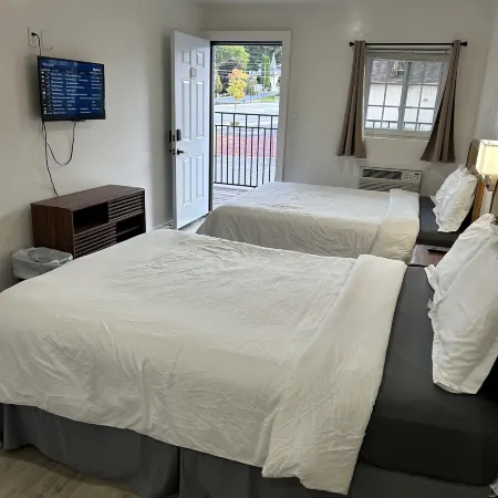 Lake View Inn Lake George Отели рядом с достопримечательностью «Форт Уильям Генри»