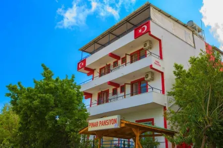 Pinar Pansiyon Отели рядом с достопримечательностью «Antiphellos Ancient City»