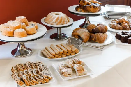 Country Hotel Castelbarco Отели в г. Треццо-суль-Адда