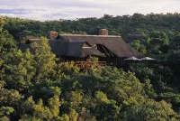 Makweti Safari Lodge Hotels near Caesar'