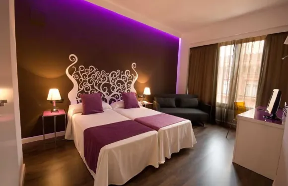 特魯埃爾廣場酒店