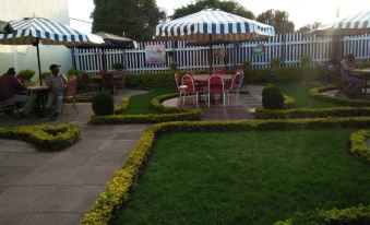 Mt Kenya Safari Halt Hotel
