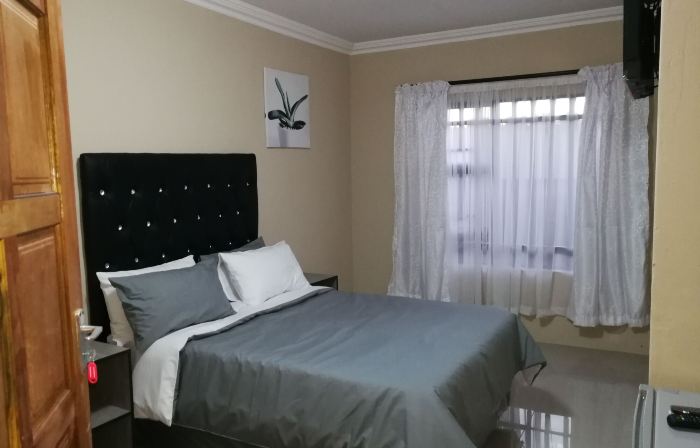M n M Guesthouse in Turfloop Mankweng