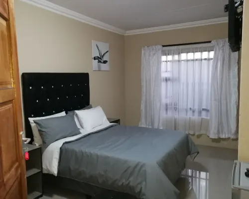 M n M Guesthouse in Turfloop Mankweng Hotels in Central