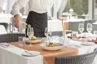 Kurshi Hotel & Spa - Breakfast