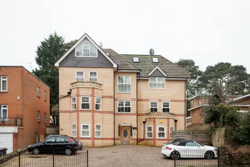 Stunning Contemporary Apartment Hotels in Boscombe