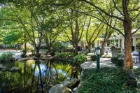 Cherry Valley Hotel