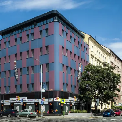 Hotel Galileo Hoteles cerca de Beer Spa de Praga