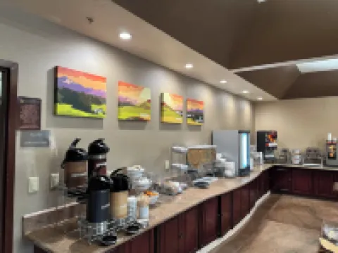 Citrus Suites Redlands Loma Linda Hotel