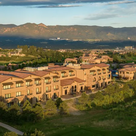 Flying Horse Resort & Club