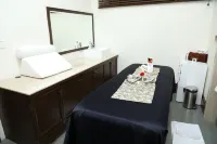 Sheraton Grand Palace Indore - spa