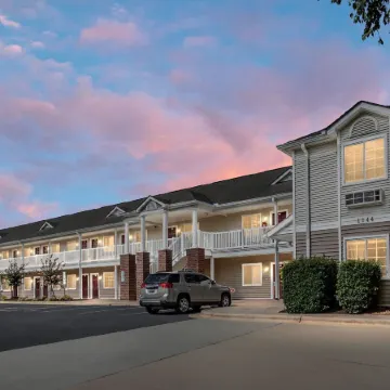 Affordable Suites Greenville