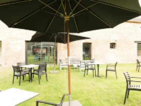 Hvn10 B&B Hotels in Stabroek