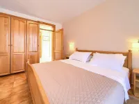 Apartments Loncar Hotels in Krk