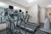 AmericInn by Wyndham Duluth - Gym