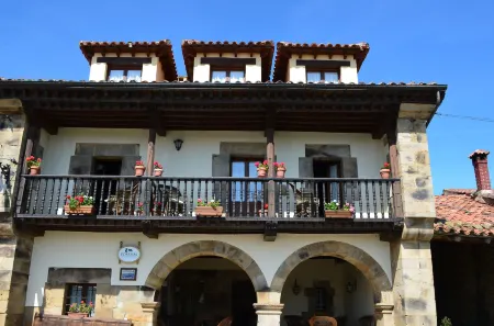 Posada la Colodra Отели в г. Лос-Тохос