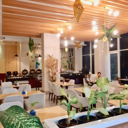 Surabaya River View Hotel