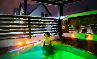 Comfortable Holiday Homes, Swimming Pool, Rewal