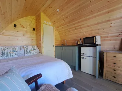 Beautiful and Cosy Pod Saintives Hôtels à : Saint Ives