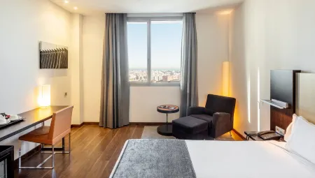 Ilunion Aqua 4 Отели в г. Валенсия