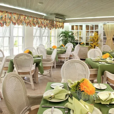 Coral Sands Beach Resort