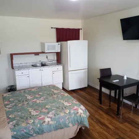 Park Side Motel