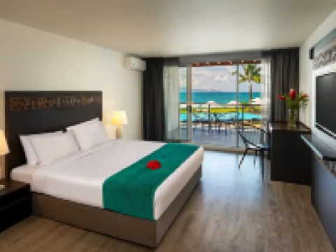 The Pearl South Pacific Resort Hotels in Viti Levu
