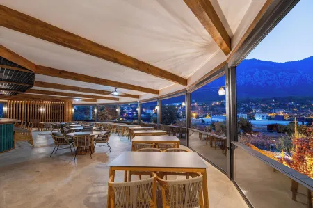 Rota Kilidonia Karaöz Suites&Villas Отели в г. Кумлуджа