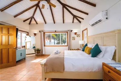 Dolphin Beach Villa