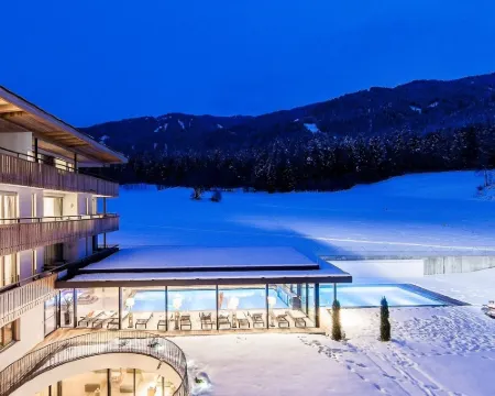 Hotel Petrus Hotels in Brunico