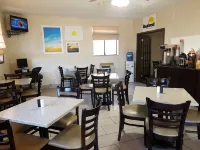 Days Inn by Wyndham Cortez - breakfast