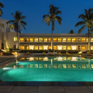 Trident, Bhubaneswar Hotels near LLCC Ground IRC
