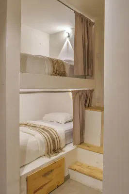 Casa Helena Hostel