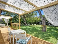 Modern Hallandale Apt w/ Backyard Near Beach Hotels in Hallandale Beach