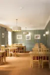 The Royal Oak Hotel - breakfast