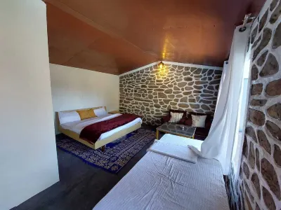 HimWanderer Camps & Cottages Pangot