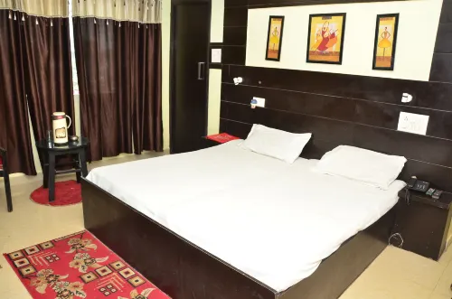Hotel Shivay Palace Hotels in Basti