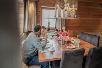 Liondes Chalets - breakfast