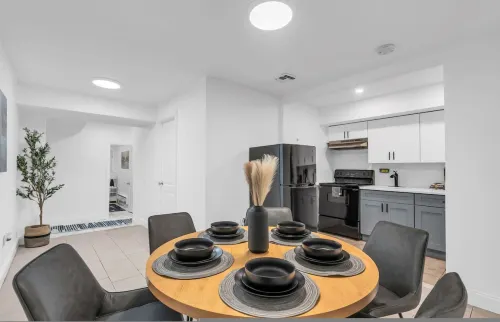 Budget-Friendly Apt Near NYC Newark Airport Wifi Hotels in Paterson