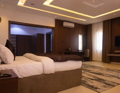 DavMich Hotel Hoteles en Asaba