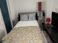 High Wycombe 1-Bed Apt, Sleeps 3 & Private Parking Hotels in High Wycombe