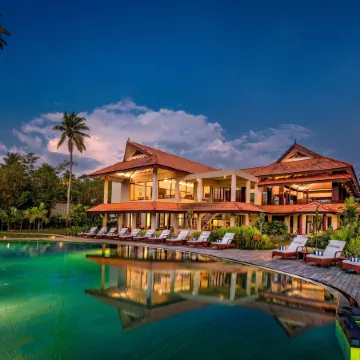 Niraamaya Wellness Retreats Backwaters and Beyond Kumarakom