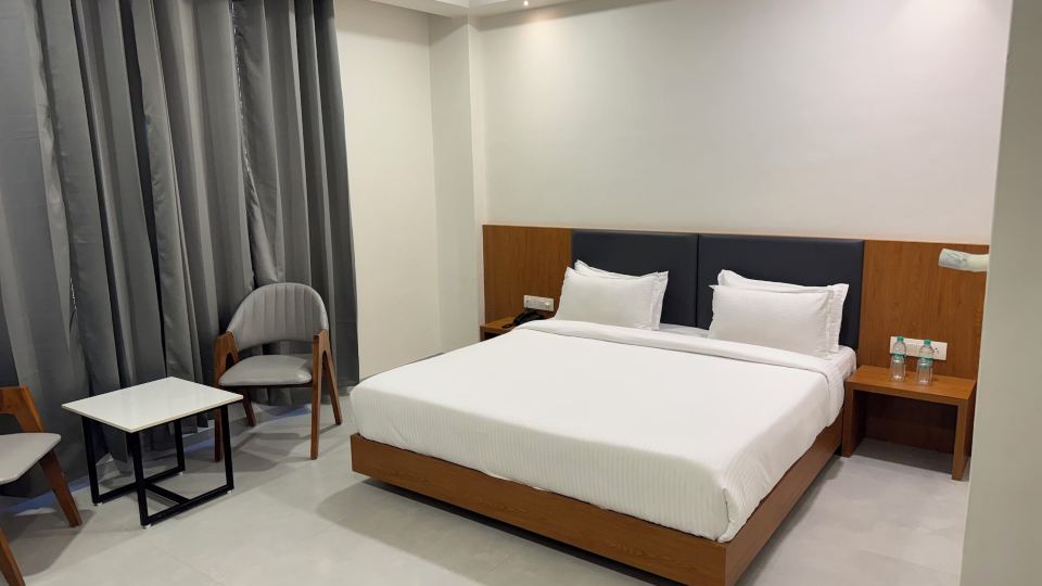 Hotel Madhukta Inn