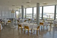 Hotel IN - Desayuno