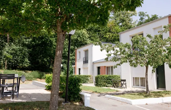 色賴斯南特亞特蘭蒂斯旅館