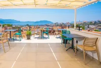 卡什埃夫德漢 卡斯住宿飯店